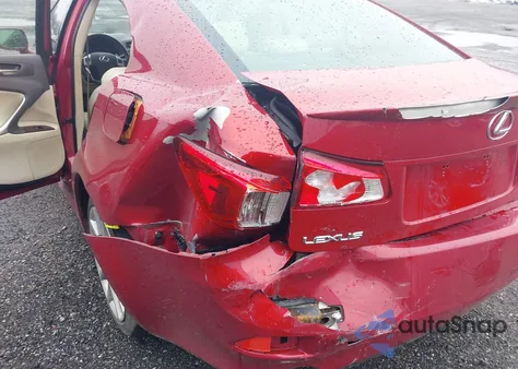 2011 Lexus Is 250 z USA, uszkodzony, nr VIN JTHCF5C29B5052494